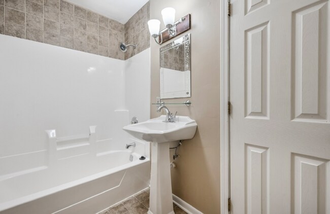 Photo - 1209 Polk St Apartment Unit 1209 Polk St