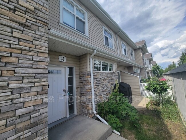 Building Photo - 1179 Summerside Dr SW
