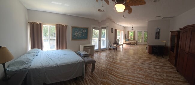 Building Photo - 6542 Sherry Ln Unit PresidentialSuite