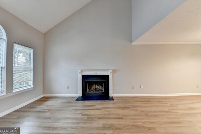 Photo - 2115 Glynmoore Dr