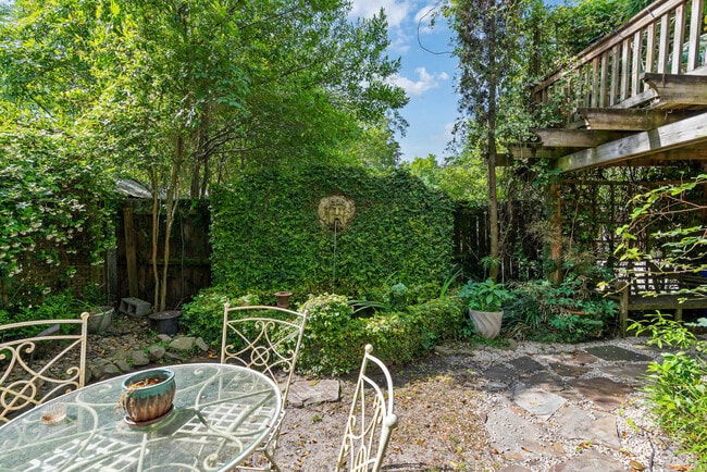 Photo - 1023 Crawford St Unit ID1225519P