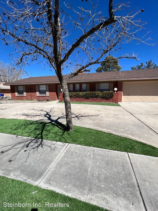 4 br, 2.5 bath House - 2808 Devendale Ave. - 4 br, 2.5 bath House - 2808 Devendale Ave.