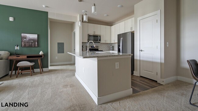 Photo - 5020 James Bradley Lee Wy Unit 8010-205