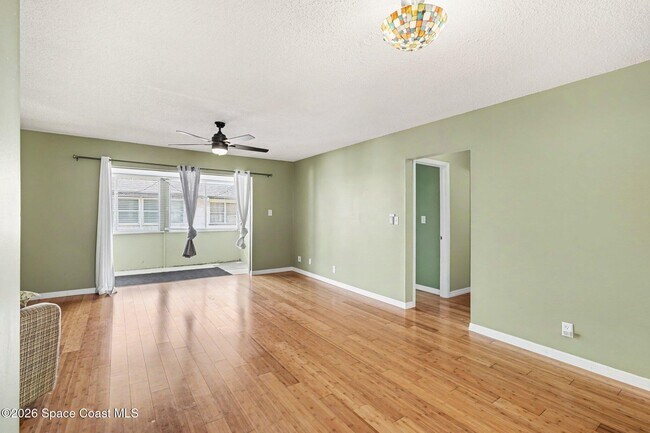 Photo - 1047 Small Ct Unit 38