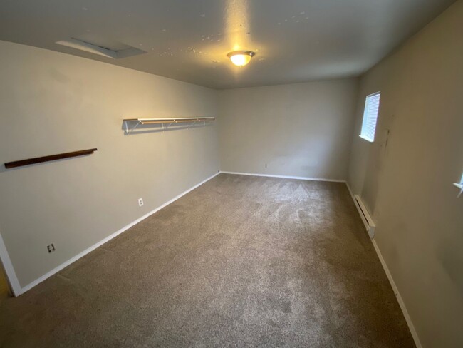 EN0229 Highland-2 unit-Guest + Main House - EN0229 Highland-2 unit-Guest + Main House Unidad Guest House