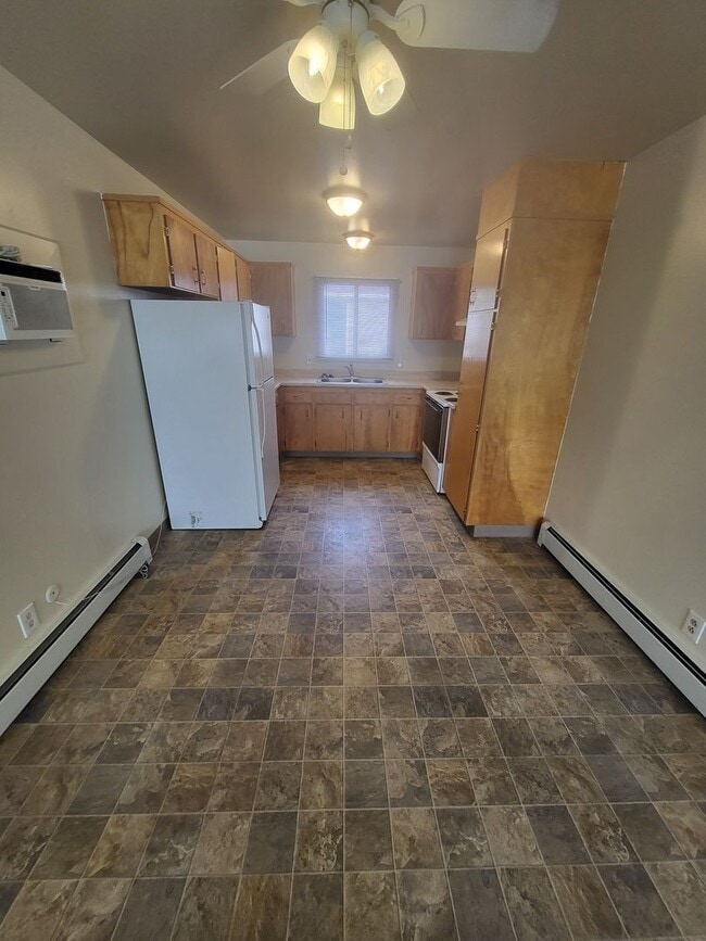 Photo - 1700 E Long St Unidad 1702 E Long St.