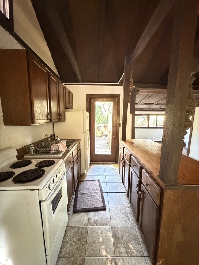 Photo - 10521 Graton Rd