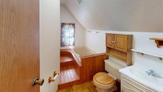 Photo - 1313 E Rosser Ave