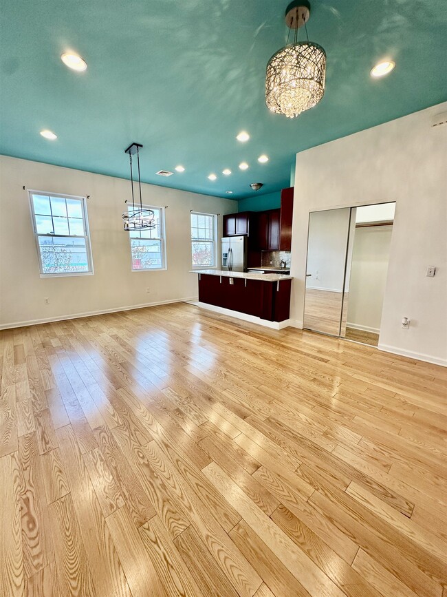 Photo - 606 John F. Kennedy Blvd Unit 1