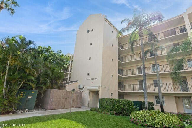 Building Photo - 275 Palm Ave Unit B403 Rental