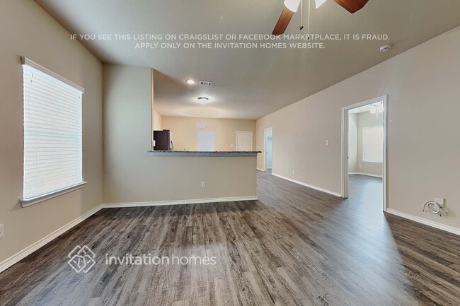 1833 Wickham Dr