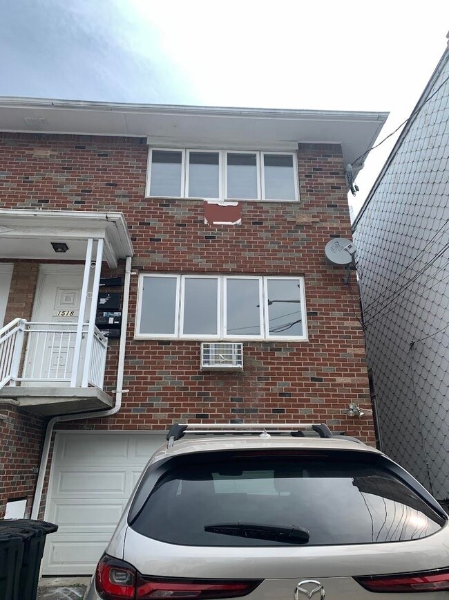 Photo - 1518 38th St Apartment