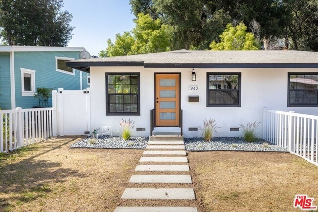 Photo - 1942 Chickasaw Ave