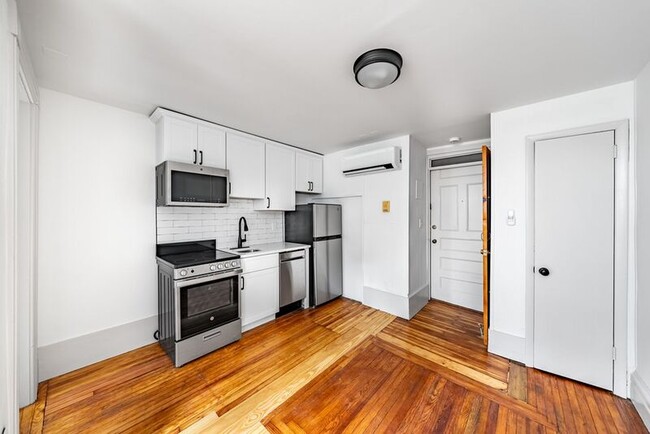 Photo - 245 Clinton St Unit 2-E