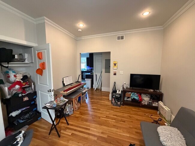 Photo - 66 Mozart St Unit 2