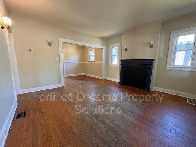 Photo - 2354 N Patterson Ave