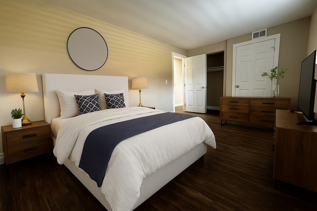 Photo - Newly Renovated 2-Bedroom Apartment in Serene Kettering – Schedule a Tour Today! Unit 4420 Flowerdale, Apt C