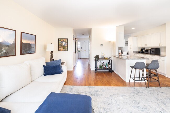 Photo - 10238 Arizona Cir