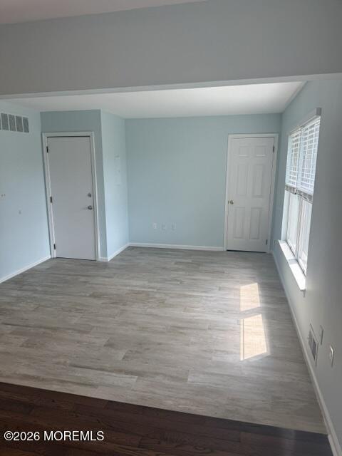 104 Curtis Ave