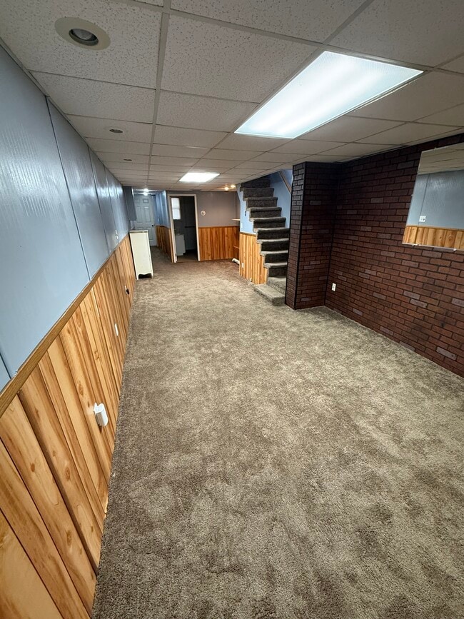 Photo - 302 N Maple St