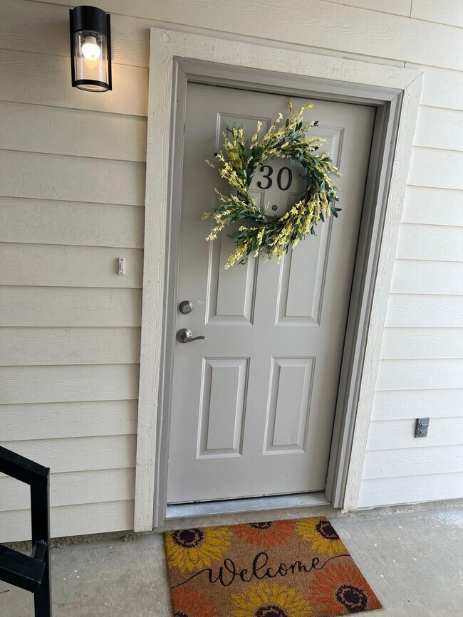 Photo - 1201 Gage Ave Unit B30