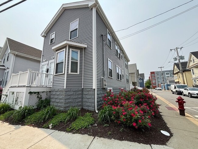 Photo - 160 Bow St Condo Unit 2