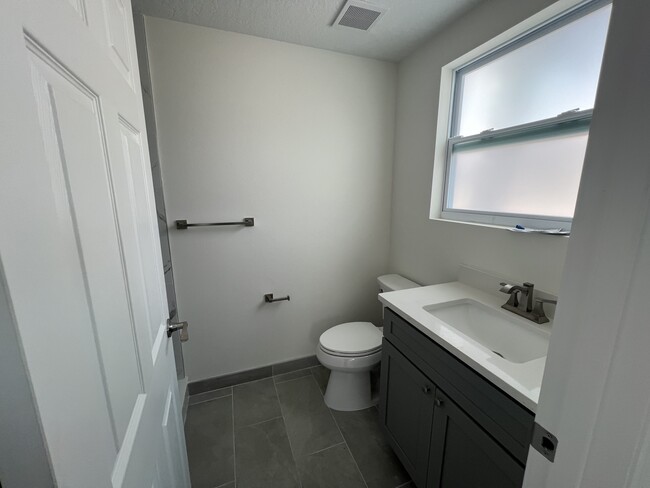 Photo - 219 S Grandview Ave