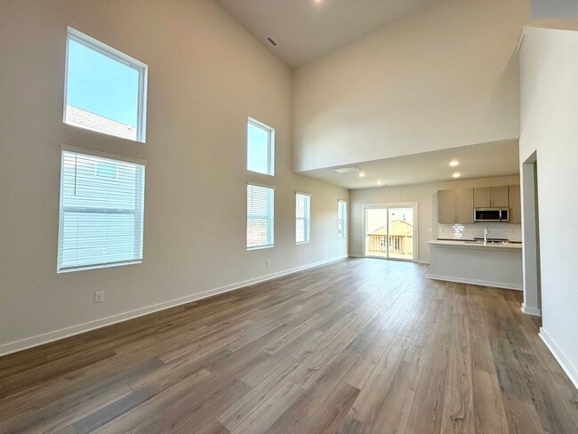 Photo - 1333 Gentry Dr