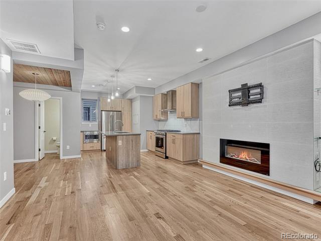 2625 W 25th Ave