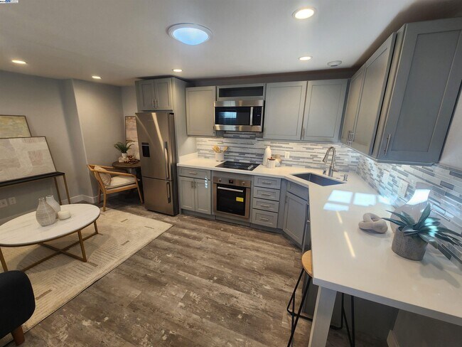 Photo - 981 Marylin Ave Unit ADU