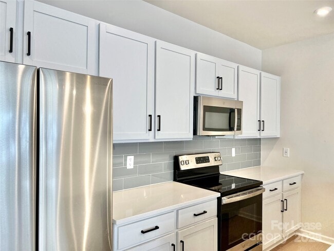 Photo - 5348 Somerset Hill Ln