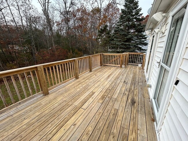 Photo - 3BR/2.5BA Home In Torrington