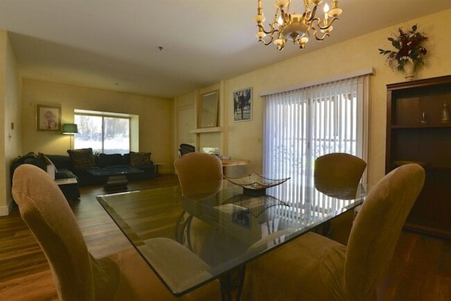 Photo - Incline Village: Condo - 2 Bedrooms, 2.5 Bathrooms, 1 Car Garage, Low Elevation, Walk to Lake.