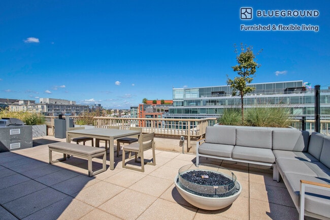 Photo - 450 Massachusetts Ave NW Unidad FL10-ID58