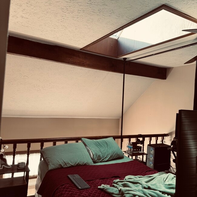 6740 Appleridge Cir Unit 1