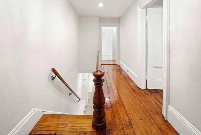 Photo - 163 W Newton St Unit 1