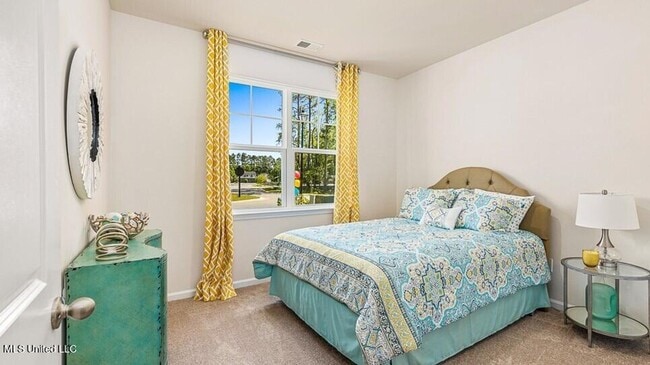 Photo - LOTS AMENITIES AND COUNTRY LIVING!