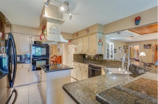 Photo - 14208 Melody Ln