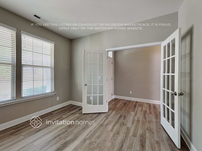 Photo - 41 Needham Ln