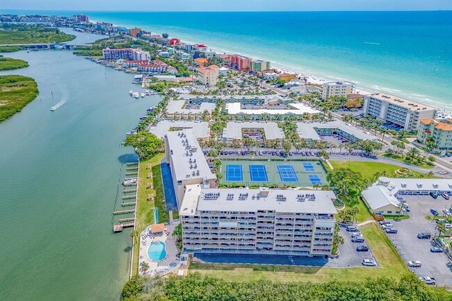 Photo - 19451 Gulf Blvd Condo Unit 404
