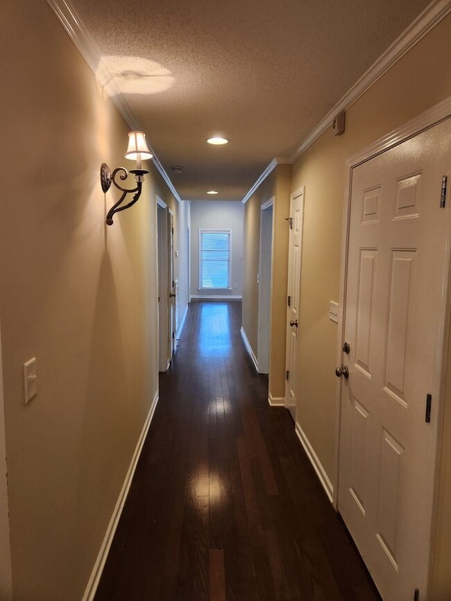 Photo - 9841 Lenox Ln