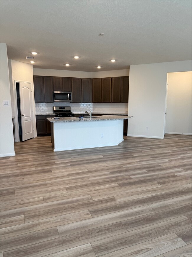 Photo - 4821 Vida Vis Dr