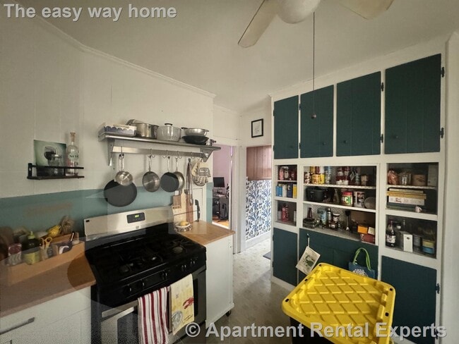 Building Photo - 377 Highland Ave Unit #1