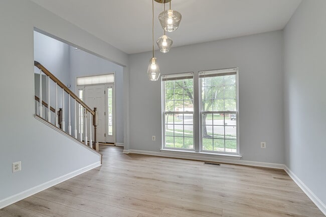 9646 Bergamont Ct