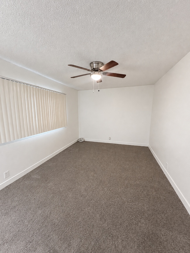 Photo - 14905 Lemoli Ave.