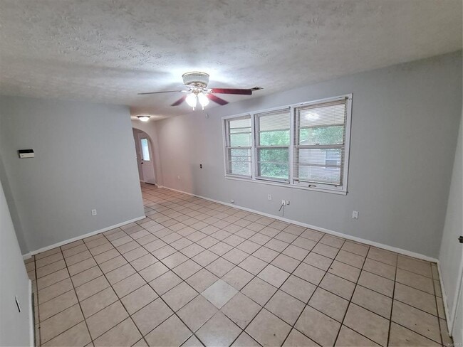 Photo - 1163 Cottondale Rd