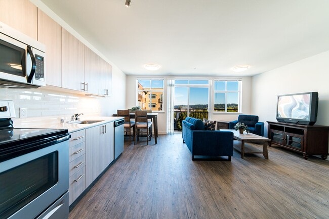 Photo - 123-4th Apts