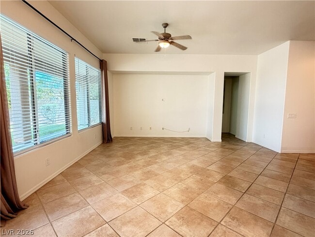Photo - 16 Caprington Rd