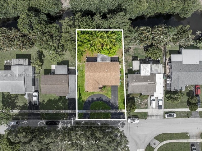 Building Photo - 5081 SW 95th Ave