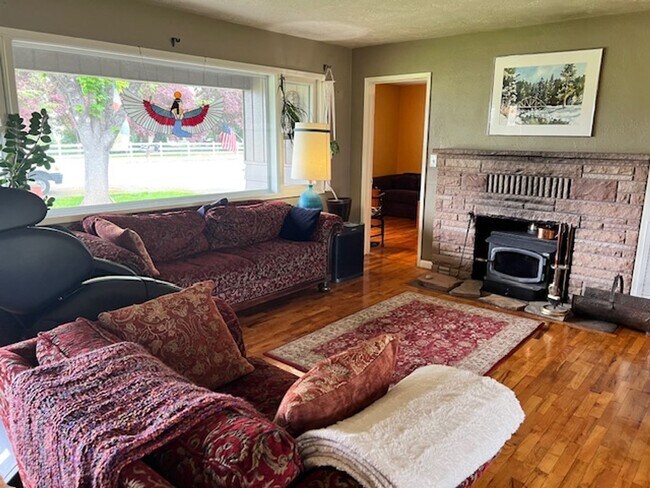 Photo - Coming soon - 4 bedroom, 2 bath home near ...